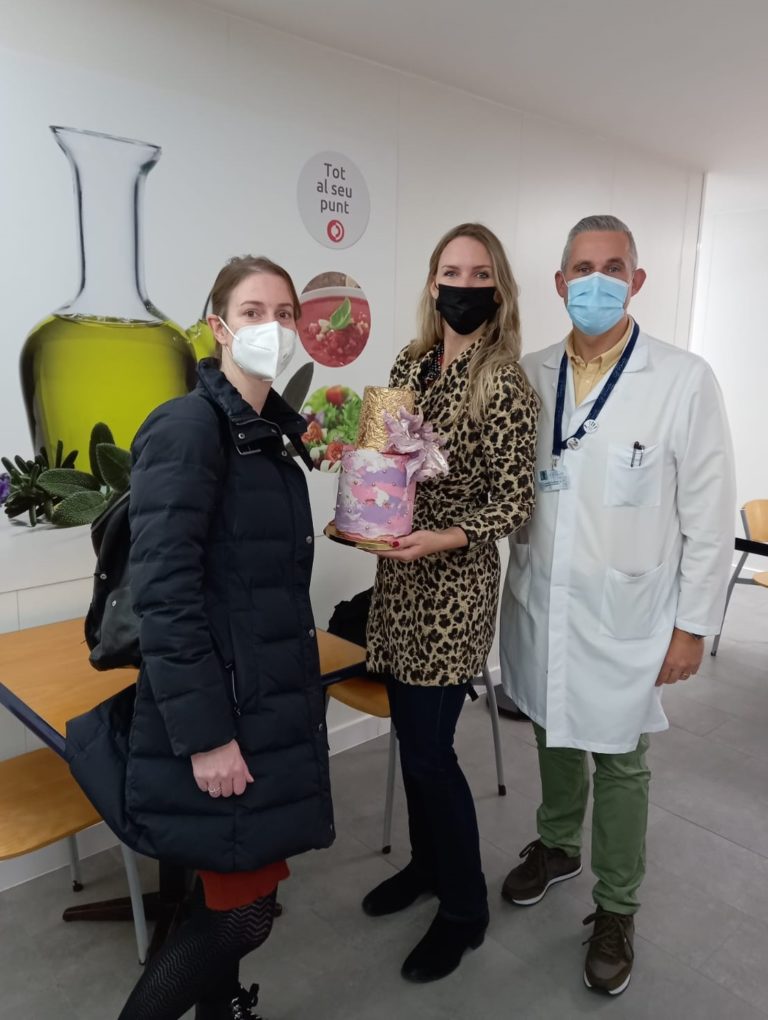 Donació pastís FHSJDM